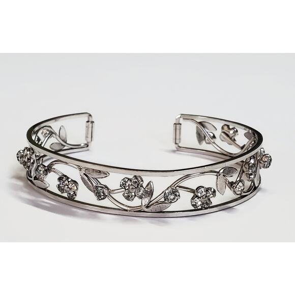 Vintage Krementz White Gold Plated Clear Rhinestone Flower Cuff Bracelet - Picture 1 of 6